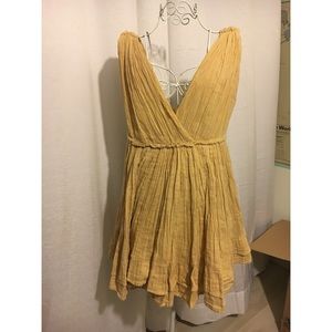 Mes Demoiselles Short Yellow Dress Fits like an 8